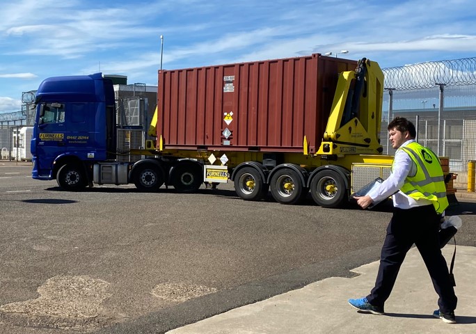 NRSdounreay's tweet photo. Dounreay has successfully trialled a new waste route for incineration of its low-level waste, in conjunction with @Nuclear_WS. Fourteen 200-litre drums of low-level waste were transported to waste treatment company Tradebe for incineration. Full story: https://t.co/1MNsX2A2lX https://t.co/DvAMEi9LLw