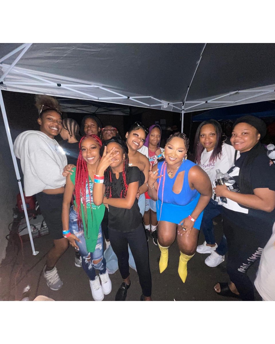 Young Educated Determined to Succeed Inc tweet media