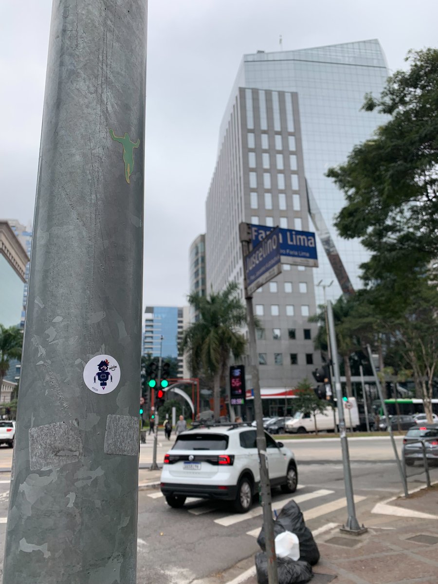 AntonApp_EN's tweet photo. There’s been a sighting! 👀 ANTON has found its way to Sao Paulo 🇧🇷 and been found in the wild 🦁 Where will we be next? #havefunlearning #ANTONschool #foundinthewild https://t.co/vioRAaODtI