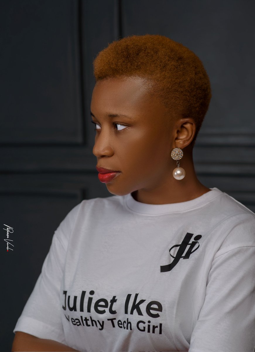 MediaApostolos's tweet photo. I am Juliet Ike🔥
Called as Light-Bearer💥💥💥
Sent to African Creatives🚀🔥
It's only a matter of time; the vision keeps getting clearer by the day
Pray for me🙏🏻🙌🏼
©J. I
#JulietIke #Lightbearer #Thesent https://t.co/37ZwhpCUU3