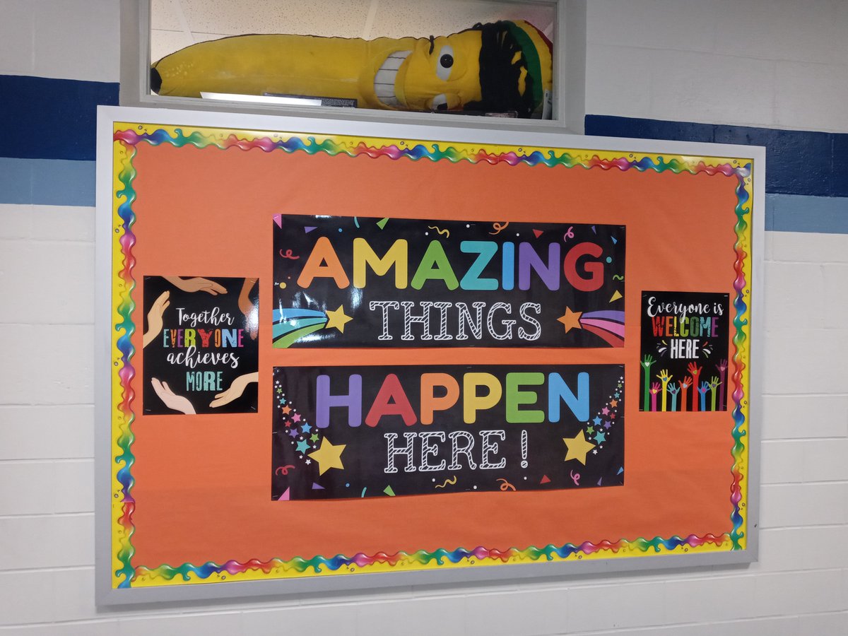 coachman6th's tweet photo. Here's to the start of a great school year! The room is ready for the new Coachmanites! #clsstripes #ellingtonshines https://t.co/mMHiN9aTc1