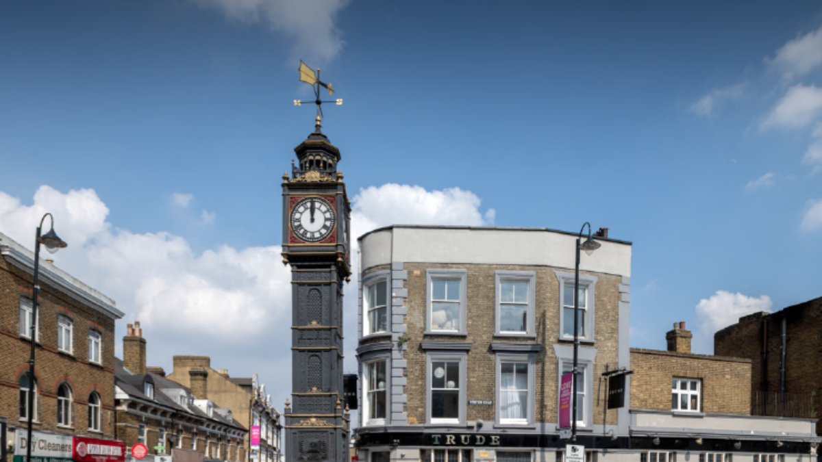 Join us at <a href="/ClocktowerSN/">ClocktowerMarket SN</a> on Saturday to have your say on plans to revamp #SouthNorwood town centre. Pop by to see designs for improvements including new lighting, murals, signage, and plans to support the market's continued growth #GoodGrowth #HighStRegen bit.ly/3RbwxSi