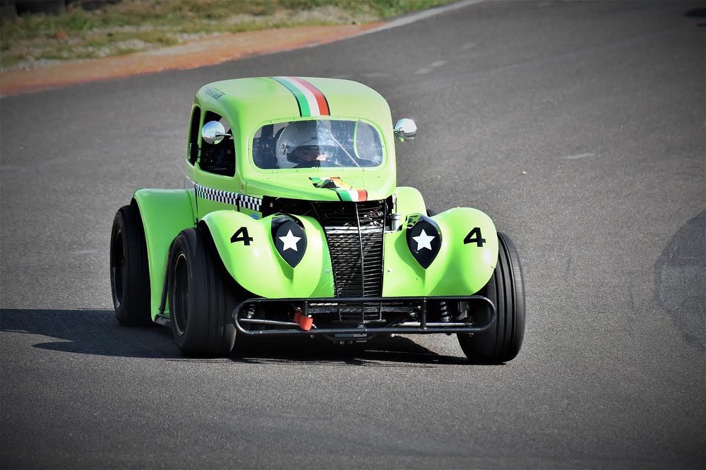 Book4Track's tweet photo. Grazie @toscanomarketing per condividere con noi il materiale della gara del 28/08 al #castellettocircuit 🤩💪💪💪 cominciamo con le foto di @rita_sam_4 👍😃 #legendcar #legendcarsitalia #legendcar #motorsport #motorsports #motorpassion https://t.co/SFYwMKdtuA