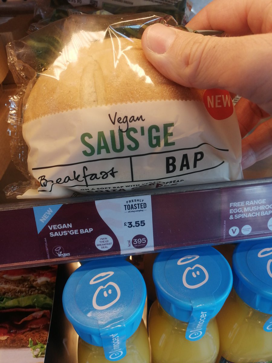 carters1664's tweet photo. @CostaCoffee Very disappointed that I tried to do my bit for the planet today and go plant based with your vegan bap. Took it to the counter at Hampton Peterborough and the breakfast deal doesn't apply. How is this encouraging change? https://t.co/4hAswJpHve