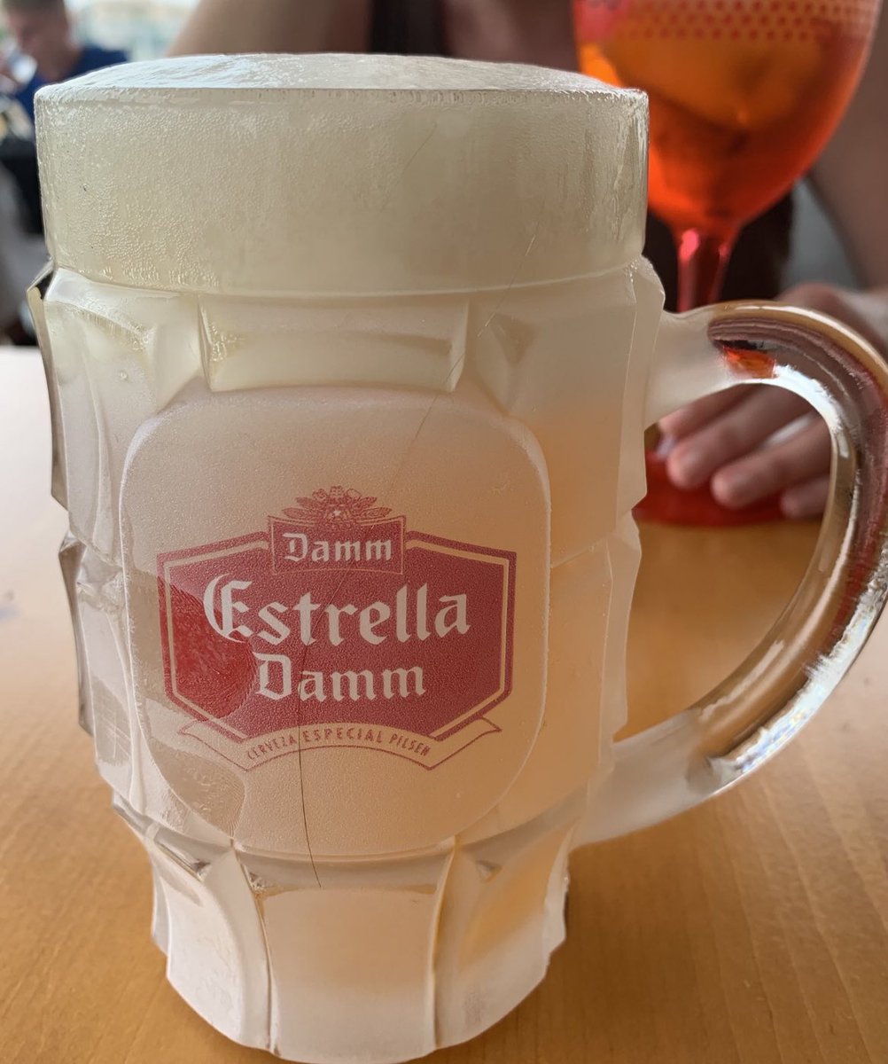 PintsDrank's tweet photo. Pint of Estrella Damm, Menorca https://t.co/2LMVlLZu7I