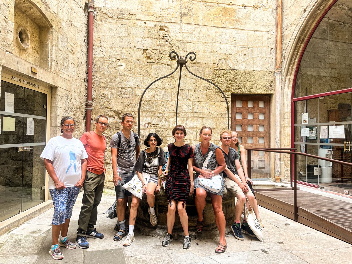 🇫🇷Ce vendredi, l’école LSF propose à ses étudiants de faire une visite guidée au Musée du Vieux Montpellier. 😉 
Ce musée présente des collections d’objets très divers liés à l’histoire de Montpellier du Moyen Age au 20ème siècle. 😍

#NewLsf #Montpellier #activité #musée