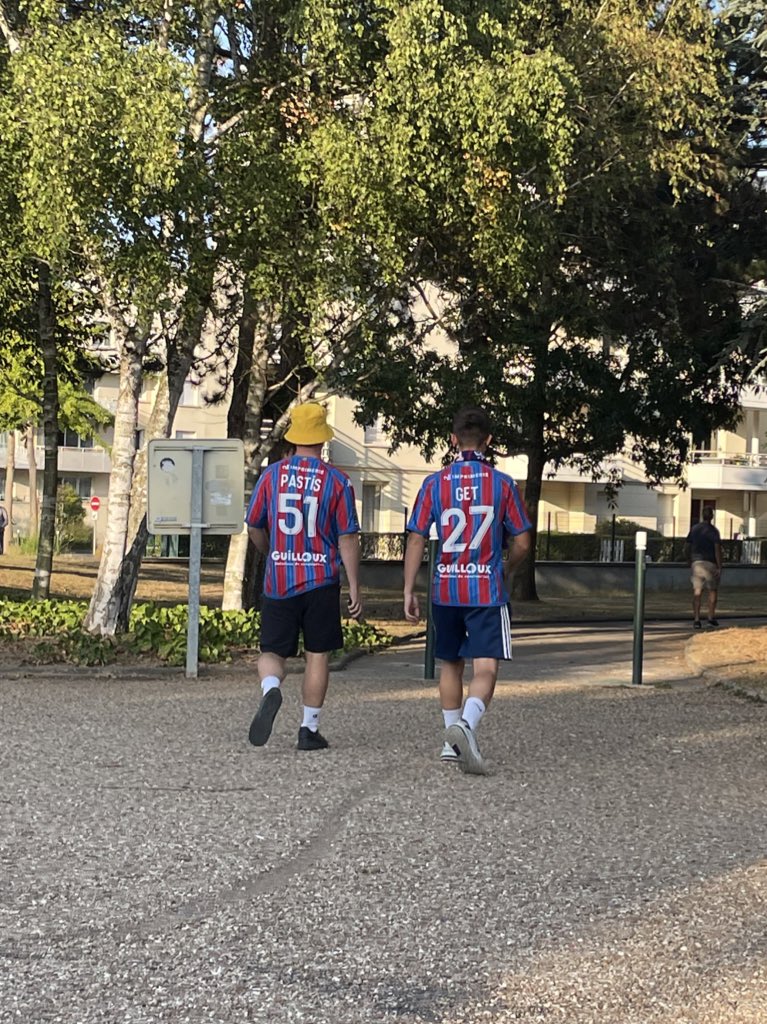 VibesFoot's tweet photo. Il faut faire quelque chose @SMCaen c'est vraiment plus possible... 😭 https://t.co/Fq0kBYjLK5