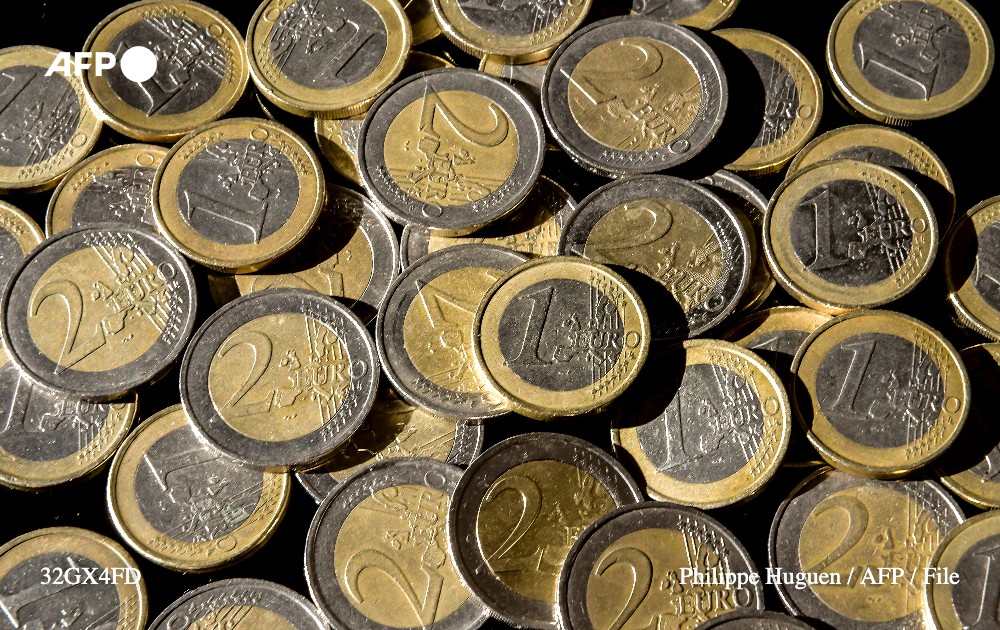 AFP's tweet photo. #UPDATE Poland's government has estimated the financial cost of World War II losses at 1.3 trillion euros (dollars) and said it would "ask Germany to negotiate these reparations". 

Deputy Prime Minister Jaroslaw Kaczynski has said it would be a "long and difficult" process. https://t.co/m7wcdXuG84