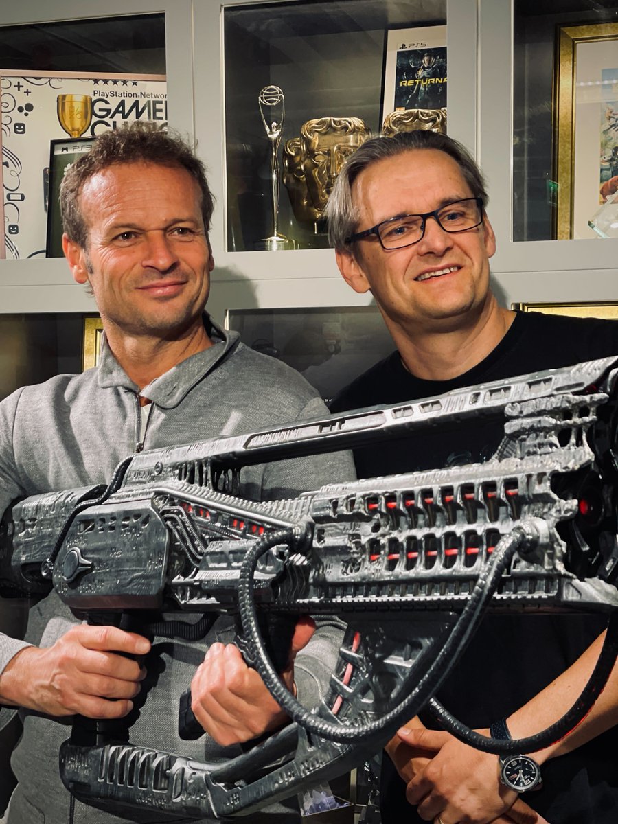 We love surprise visits! Thanks for dropping by, <a href="/hermenhulst/">Hermen Hulst</a>! 🫡