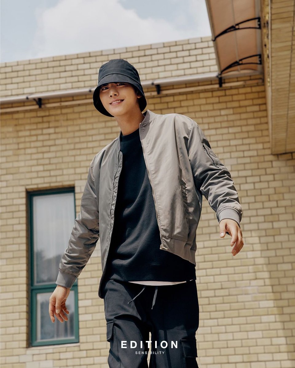 ahnhyoseop_PH's tweet photo. Ahn Hyo Seop x Edition Sensibility 2022 Fall Collection (2)
@edition_sensibility
๐ต๐ฌ๐พ ๐ช๐ณ๐จ๐บ๐บ๐ฐ๐ช ๐บ๐ถ๐ช๐ฐ๐จ๐ณ ๐ช๐ณ๐ผ๐ฉ
โ
https://t.co/gsVaJRNKLA
https://t.co/GIYnqH6FKi
@ThePresent_twt
#EDTIONSENSIBILITY #2022FW #NEWCLASSICSOICALCLUB #FALLCAMPAIGN
#์ํจ์ญ #ANHYOSEOP https://t.co/bxtE65Wfql