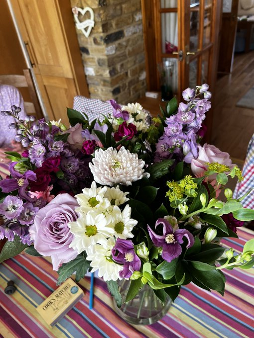 Beautiful flowers thanks to my lovely fan ollie ❤️ https://t.co/PQp1Pzt4bR<a href="/tag/mistress"class="tags"><span>#mistress</span></a><a href="/tag/onlyfans"class="tags"><span>#onlyfans</span></a>