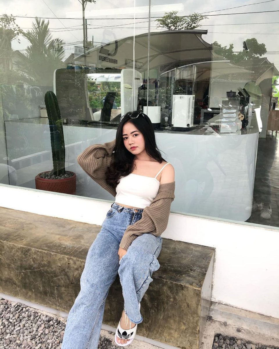 BOSIDOARJO13's tweet photo. Ready BO VCS avail sidoarjo, minat DM atau WA :081363367756
#sidoarjobo
#lendirsidoarjo
#bosidoarjo 
#availsidoarjo 
#includeroom 
#Angelsidoarjo 
#sidoarjonikmat 
#Bisyarsidoarjo 
#openbosidoarjo
#birahisidoarjo 
#Angelsidoarjo 
#sidoarjonakal 
#vcscolmek 
#vcsreal
#vcs https://t.co/0ar6ohnRrk