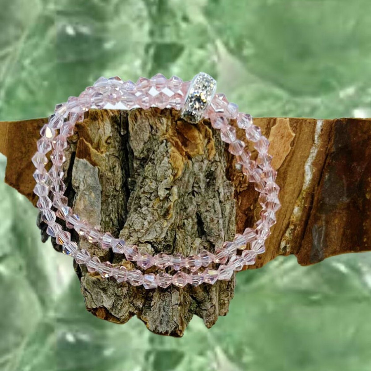 textmanipulator's tweet photo. Valentine Swarovski Pink crystal ,2mm Bicone Crystal Bracelet/Silver stone spacer /Gift for Her,Women ,Crystal Bracelet /Love bracelet Gift
 #Bracelet #Bicone #LoveBraceletGift #Crystal2Mm #ValentineSwarovskiPink #Braceletsilver #LuckyGem7

👉https://t.co/SvghMI8Dlq https://t.co/knUUaYMRJj