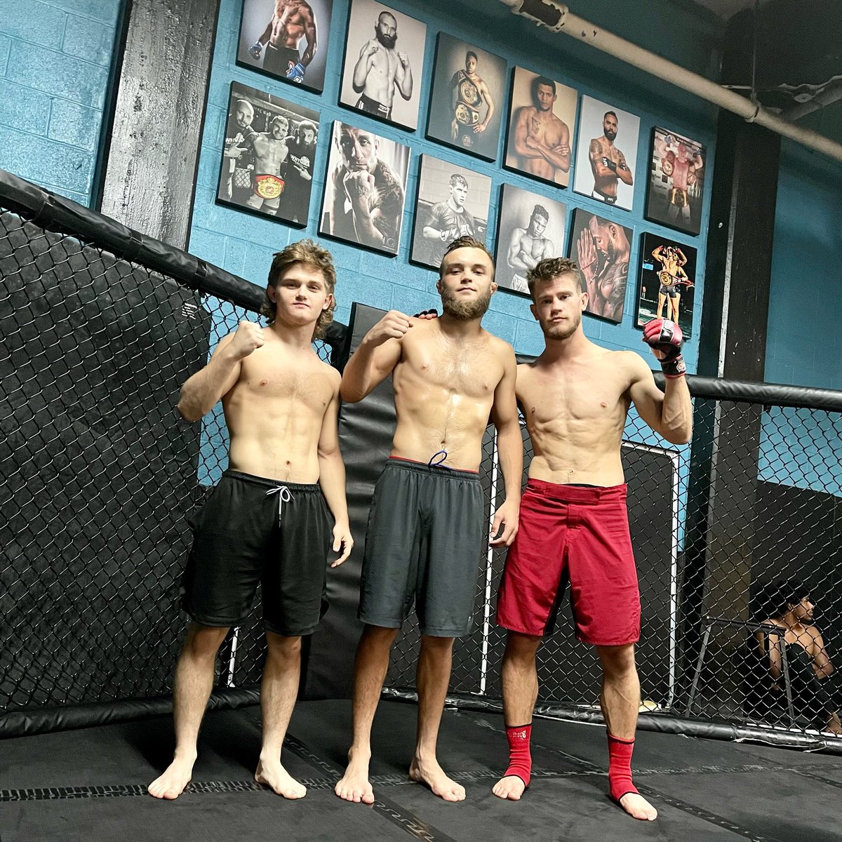 WNYMMAFitness's tweet photo. Hard work with the team. Final countdown to FCP. 🔥 #fightteam #teamwnymma #harderbetterfasterstronger https://t.co/vsPoBunnRf