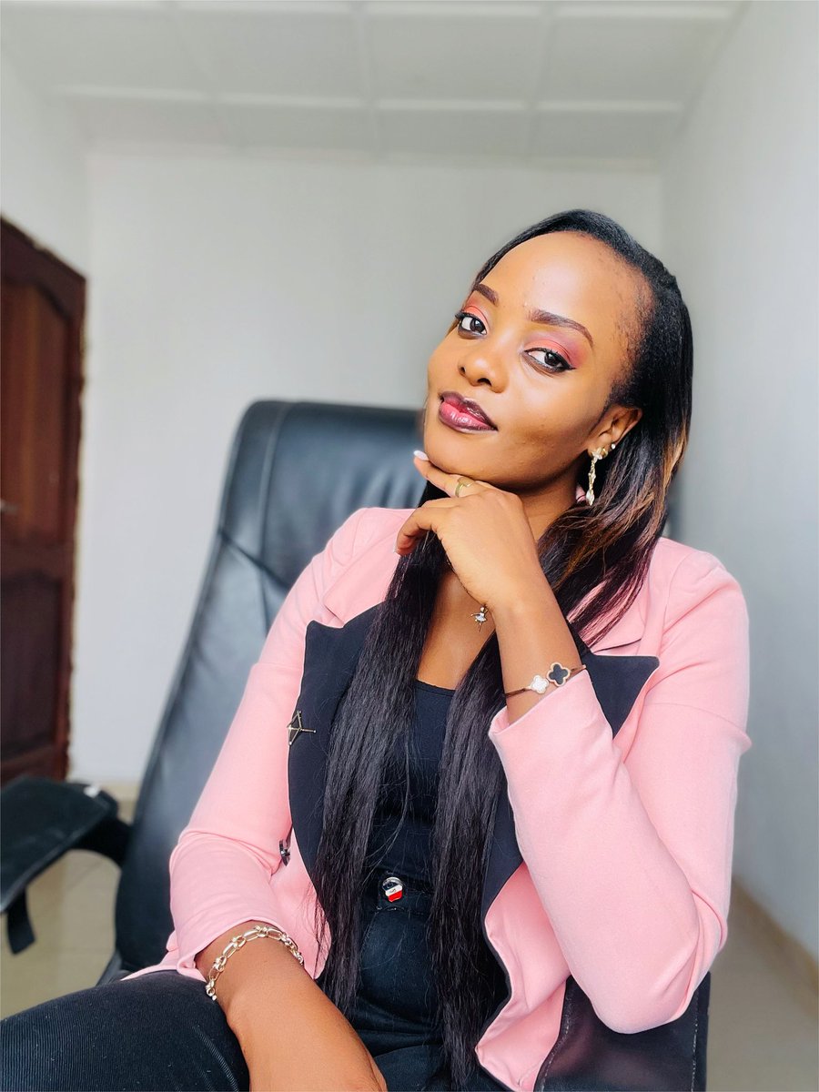 Que le Seigneur de la Paix vous donne lui-même la paix en tout temps et de toute manière ! 
~2Thes3:16~

Papa est au contrôle☺️
Bon mois de septembre à vous ! ♥️

#Mwangaza