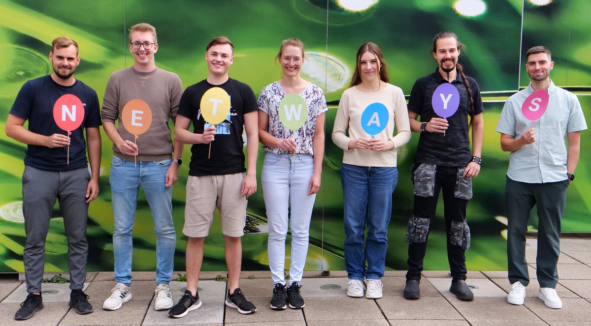 🎉Es ist soweit! 🎉
Wir freuen uns, heute endlich unsere neuen #Azubis bei #NETWAYS begrüßen zu dürfen. Wir wünschen Euch einen guten Start ins Berufsleben und ganz viel Erfolg auf Eurem weiteren Weg! 
Schön, dass Ihr da seid! 🤩