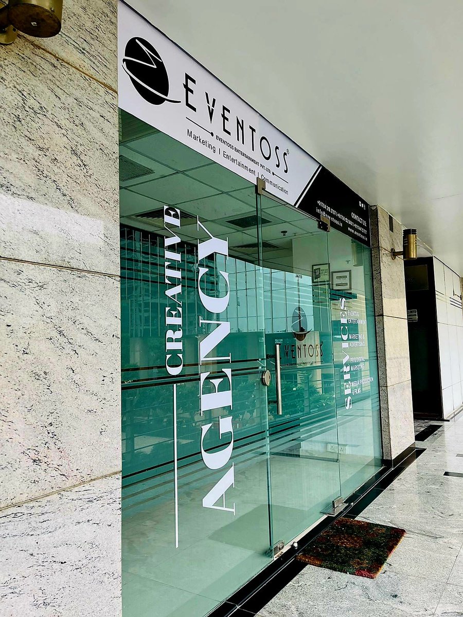 Eventossconnect's tweet photo. Here we embark on a new journey from the state's capital to the national capital, by acquiring a new space at the DLF Tower A, Jasola, New Delhi. Have a look at our heartwarming moments full of energy &amp; persistence to conquer our dreams.
#TeamEventoss #Eventoss #Delhi #NewOffice; https://t.co/OW6zzEiNAB