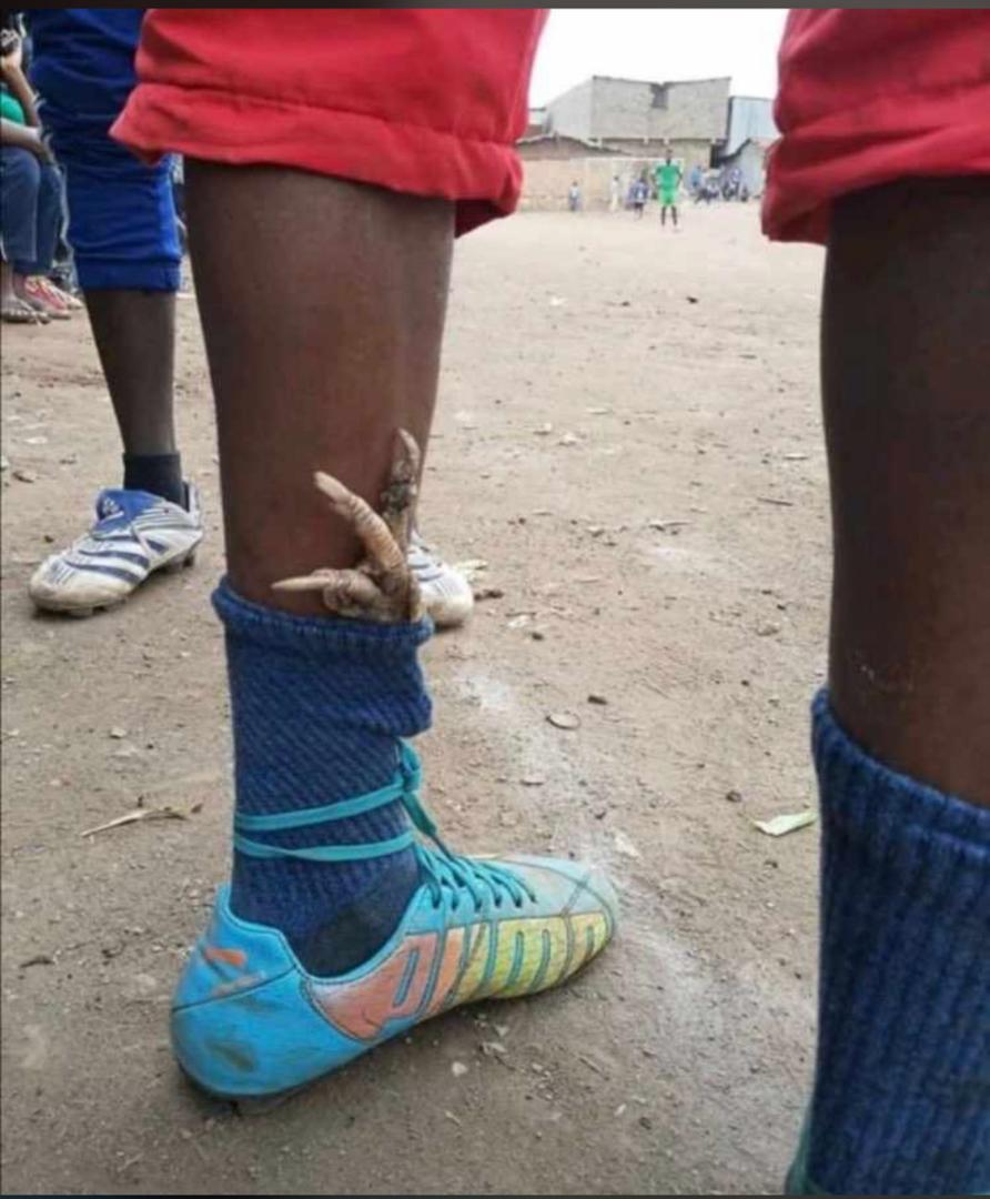 I didn't know that the ancestors can also help with football 🤔