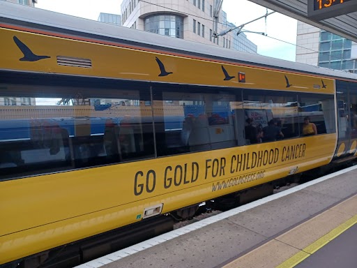c2c_Rail's tweet photo. The Gold Geese train is officially out and about and just spotted at Fenchurch St. 📸Get snapping to win a 6 month c2c travel season pass! #WeFlyTogether Details here - https://t.co/aSBXrFViS4 https://t.co/qID21u64tR