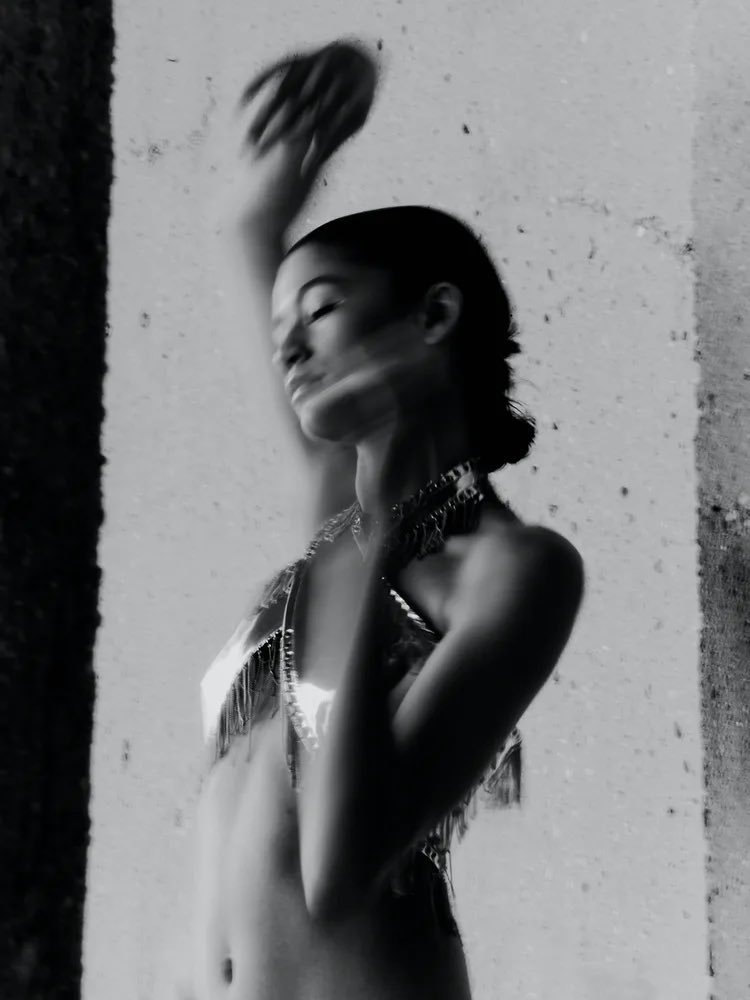 HAPPY BIRTHDAY ZENDAYA  Have the best day stunning queen  