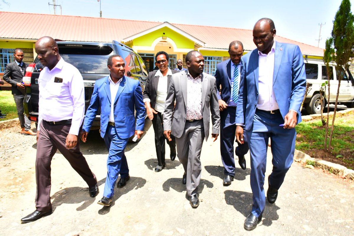 e_kamuri's tweet photo. Our Healthcare facilities will now have the best services following the reinstatement of our specialist doctors back to work following a successful negotiation between our administration and the medics. JOINED H.E Joshua Irungu in welcoming our specialist doctors back to work. https://t.co/cxUUNfqr8E