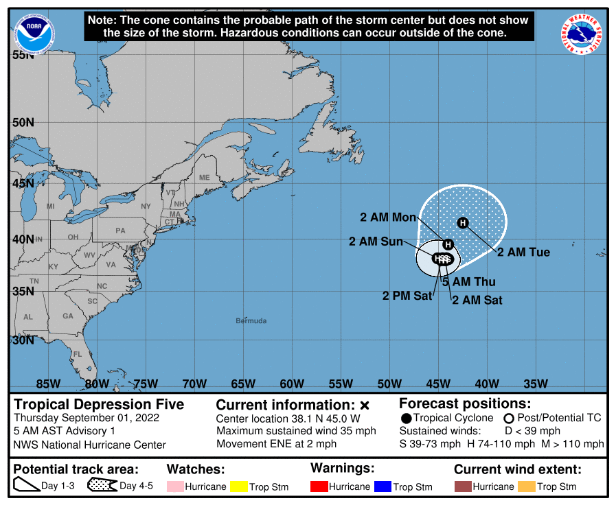 Se está formando un ciclón tropical al oeste de Azores que en los próximos días se convertirá en huracán, según informa el <a href="/NHC_Atlantic/">National Hurricane Center</a>, centro encargado de su vigilancia. Se llamará #Danielle y es muy poco probable que sus efectos se noten en España. 
nhc.noaa.gov