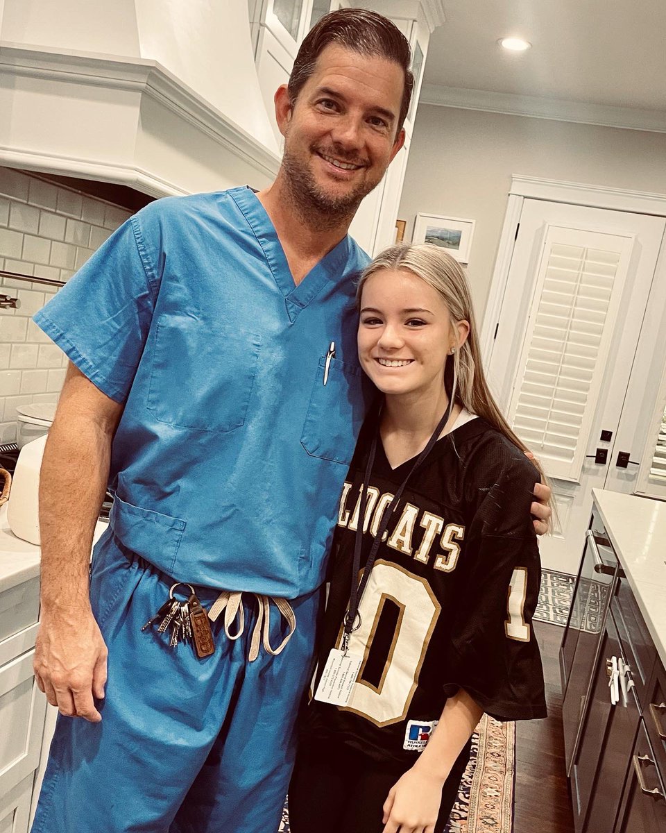 tenillerauls's tweet photo. Lauren and I both went vintage today for jersey day. One y’all will remember well and the other won a national championship in 1994.🤣😜 #risonwildcats #corlisswilliamson #beatHarrison https://t.co/NFBg7TMSrq