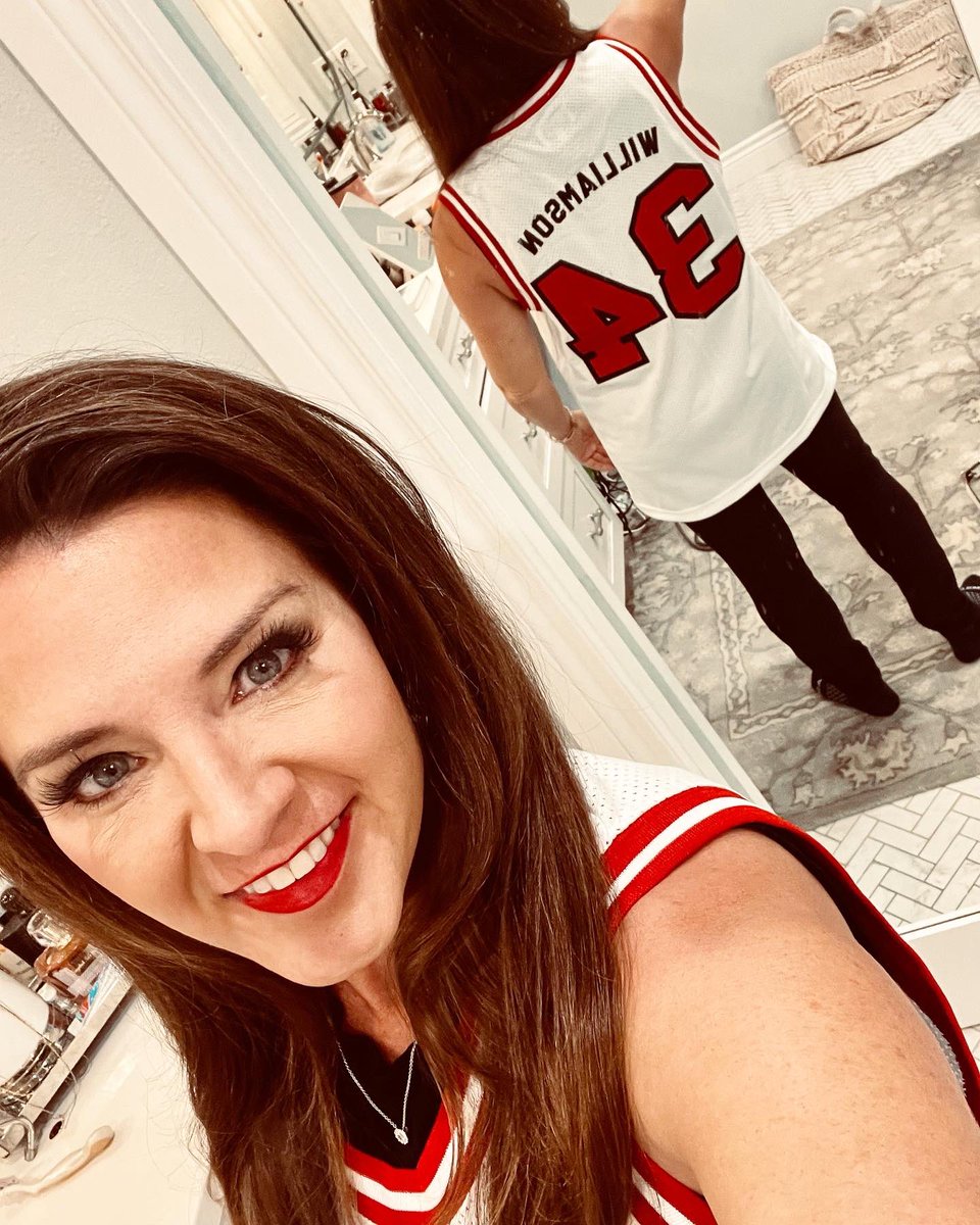 tenillerauls's tweet photo. Lauren and I both went vintage today for jersey day. One y’all will remember well and the other won a national championship in 1994.🤣😜 #risonwildcats #corlisswilliamson #beatHarrison https://t.co/NFBg7TMSrq