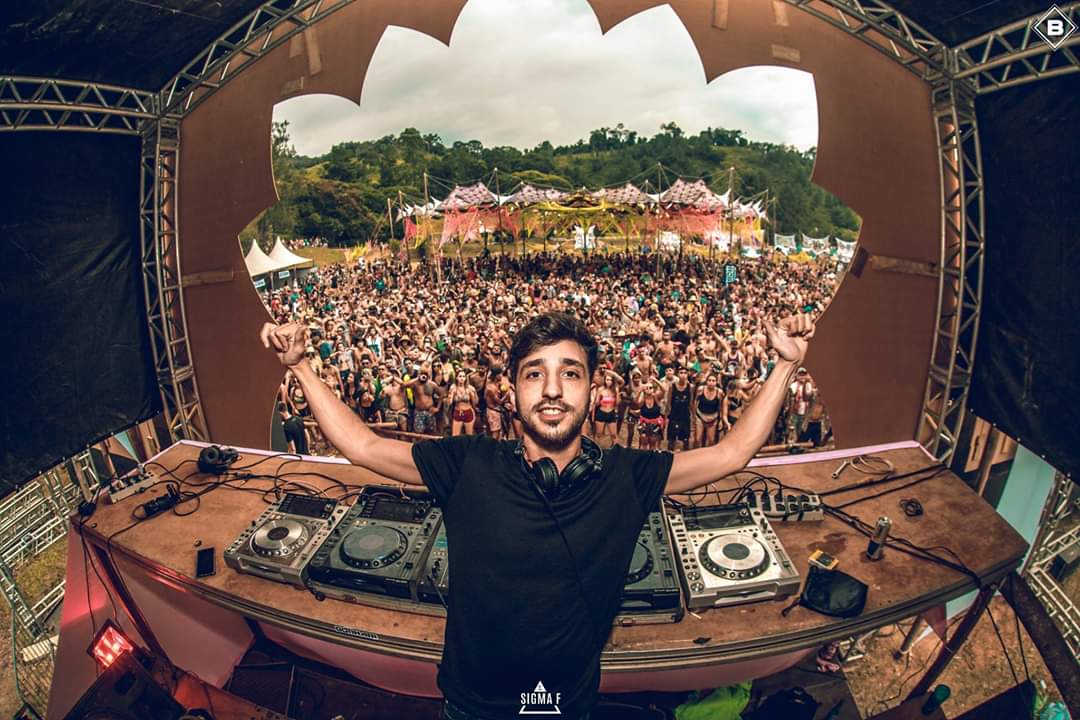 alteza.records tweet media