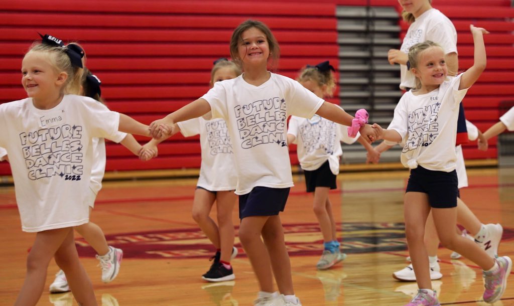 LHSdance's tweet photo. We’ll see you at the Liberty football game tomorrow! Future Belles Clinic performances begin at 6:20pm. #futurebelles #futurebelles2022 

📸: @Rhett_C14 https://t.co/2kVCXgu5mK