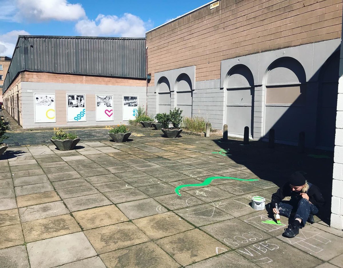 Our floor mural has started in the #keillercourtyard today with CAT WOZ HERE. Playful, bright and leading from the heart, our message is ‘YOU ARE POWERFUL’ #dundeeartist #dundeestreetart #mindset #thearts #dundeeartscene #catwozhere #makethekeillercentregreatagain 🙌🏻💞