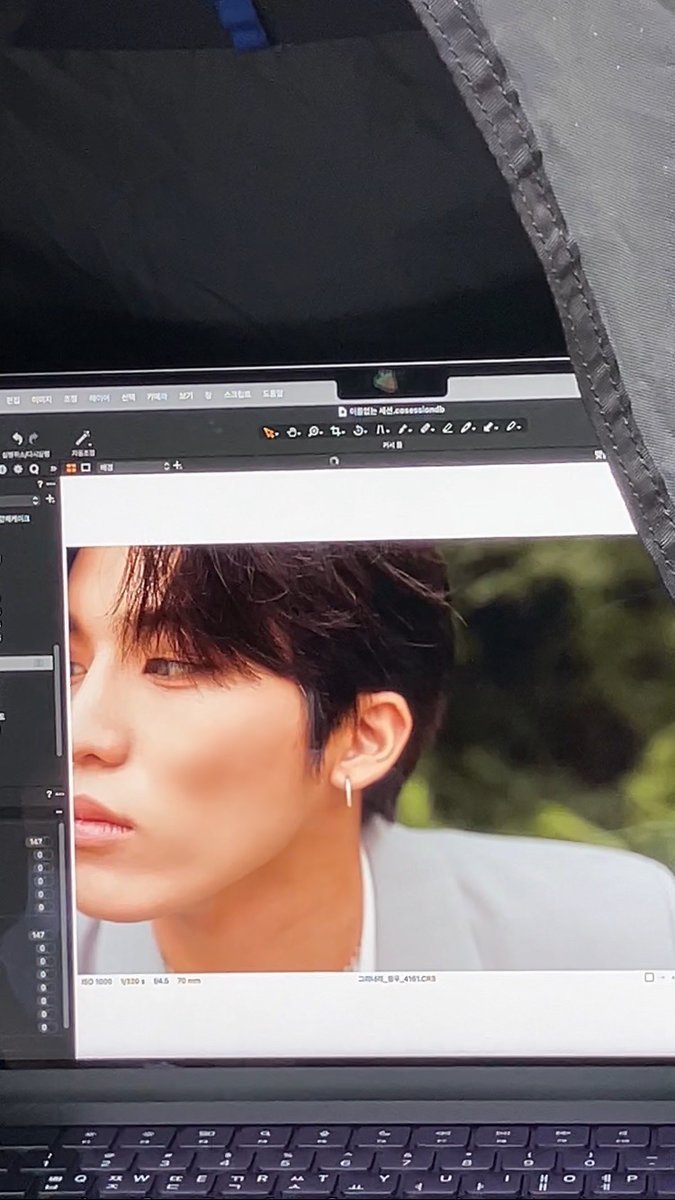 teuverse_id's tweet photo. [TRANS] 🐺
010922

Semangat juga di bulan September.. ❣️

@treasuremembers https://t.co/2X5R879rGs