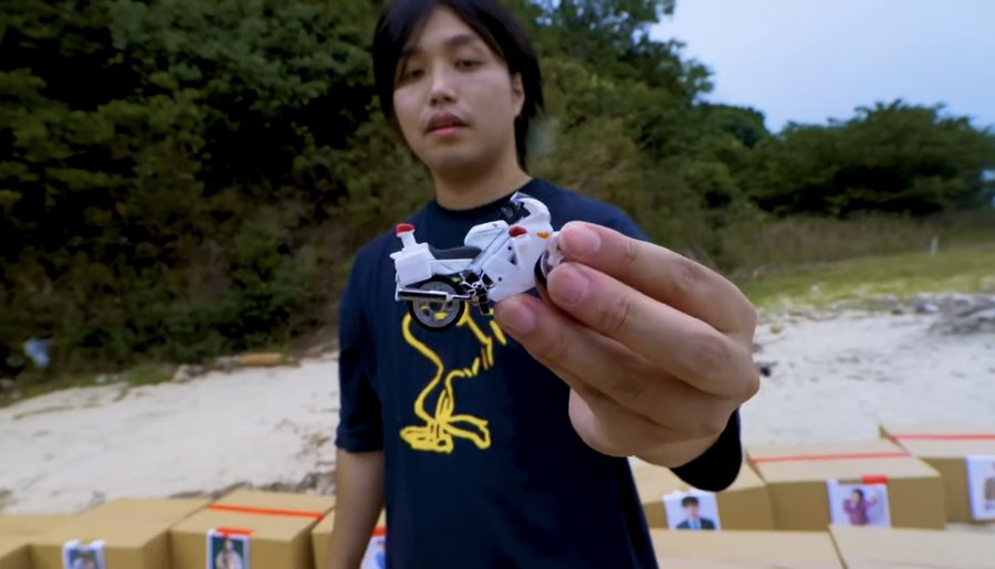 ケビンズイングリッシュルームのかけの素顔は なぜマスクをしてるのか徹底調査 進撃のナカヤマブログ