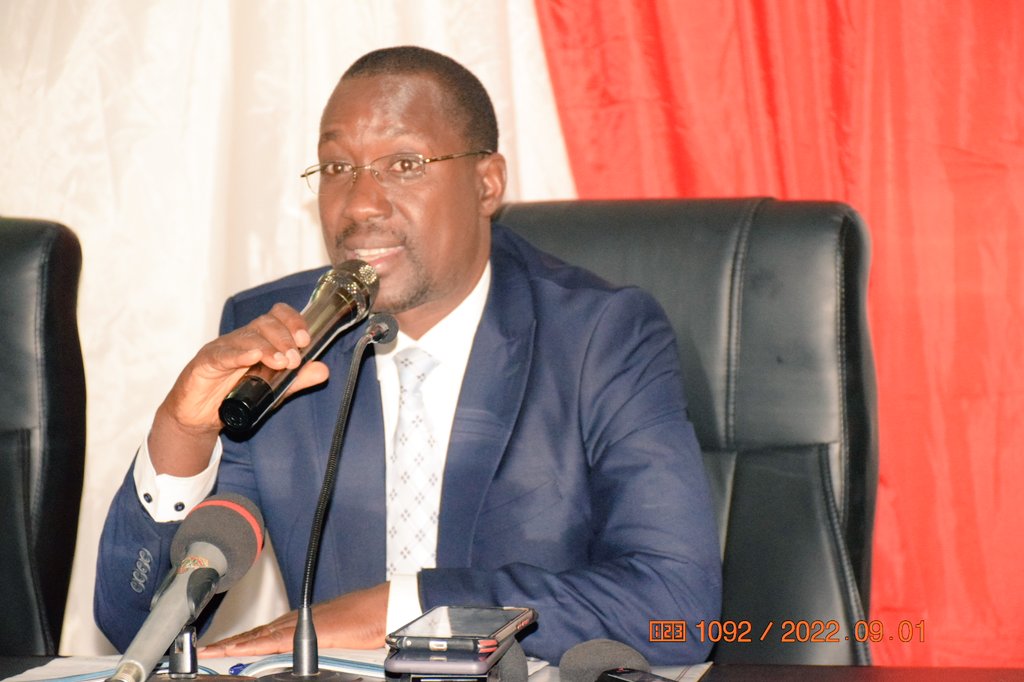 RTNBurundi's tweet photo. Sur 117 candidats #Batwa qui ont passé le concours national dans tous le pays, 103 ont réussi le concours national. Les provinces de #Ruyigi et #Rutana n'ont eu aucun candidat #Mutwa au concours national, dixit le ministre de @MESRS4 https://t.co/hDgPubM1M5