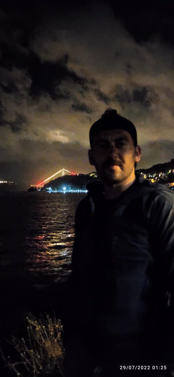 eramazan34's tweet photo. Hep utancın kar kışında kaldık.. https://t.co/QQOb1K7VjK