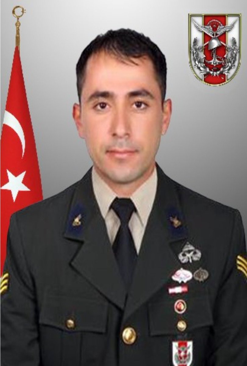 abdullahagar2's tweet photo. Gencecik bir evlat.
Kahpe bir tuzak.
🇹🇷Hv. Svn. Asb. Okan Meteöz
Şehit.
Ruhun şad olsun aziz kardeşim.
#Zap https://t.co/xwxauIw2C4