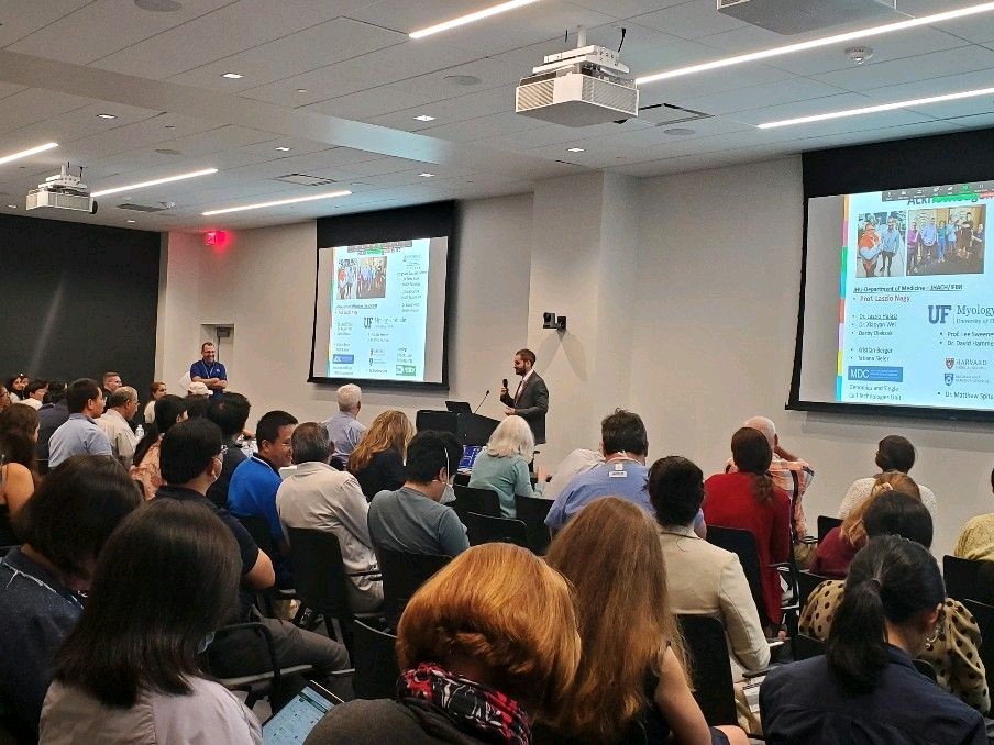 Andreas Patsalos (@anpatsalos) on Twitter photo Thank you <a href="/usfcoph/">USF Public Health</a> and <a href="/10xGenomics/">10x Genomics</a> for the invitation to present our work and for organizing such an outstanding event! #USFSingleCellGenomics #USFSymposium2022 Thank you <a href="/usfcoph/">USF Public Health</a> and <a href="/10xGenomics/">10x Genomics</a> for the invitation to present our work and for organizing such an outstanding event! #USFSingleCellGenomics #USFSymposium2022