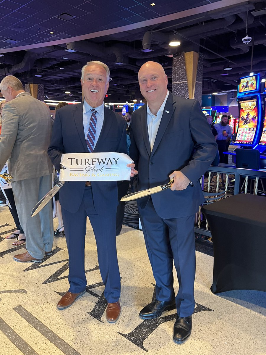 Turfway Park is now opening. 🐎 🎰<a href="/TurfwayPark/">Turfway Park Racing & Gaming</a>