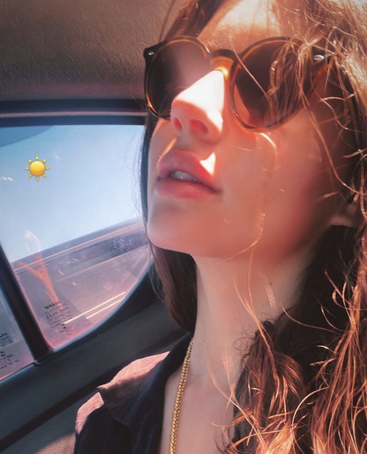 bestofalanis's tweet photo. ☀️ https://t.co/0MLTGukpFZ