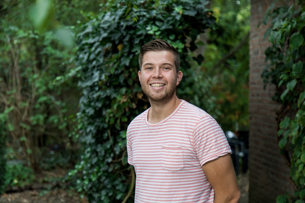 Slechts 20 van de 100 mensen is bekend met een niet-zichtbare beperking. Het kan ervoor zorgen dat aangeboden hulp niet werkt. Kennis over het herkennen van en omgaan met mensen met een NZB kan je helpen om de ander beter te begrijpen >  bit.ly/3Tf3COm