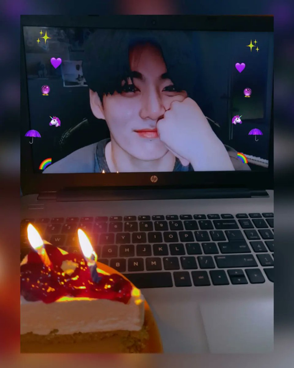 taaniie's tweet photo. HBD to my Euphoria π π° π§Ώ
#HappyBirthdayJungkook #HAPPJKDAY #HappyJungkookDay #OurPurpleLightJK #OurPrideAndJoyJK #MyYouJungkook #OurYouJungkook #BabyStarCandy #septemberhusband #AlwaysSmileJungkook #stayhealthy #GoldenStarJKDAY #BornAStarJungkook #KOOKIEDAY #JungKook @BTS_twt https://t.co/2sox9DZ1OG