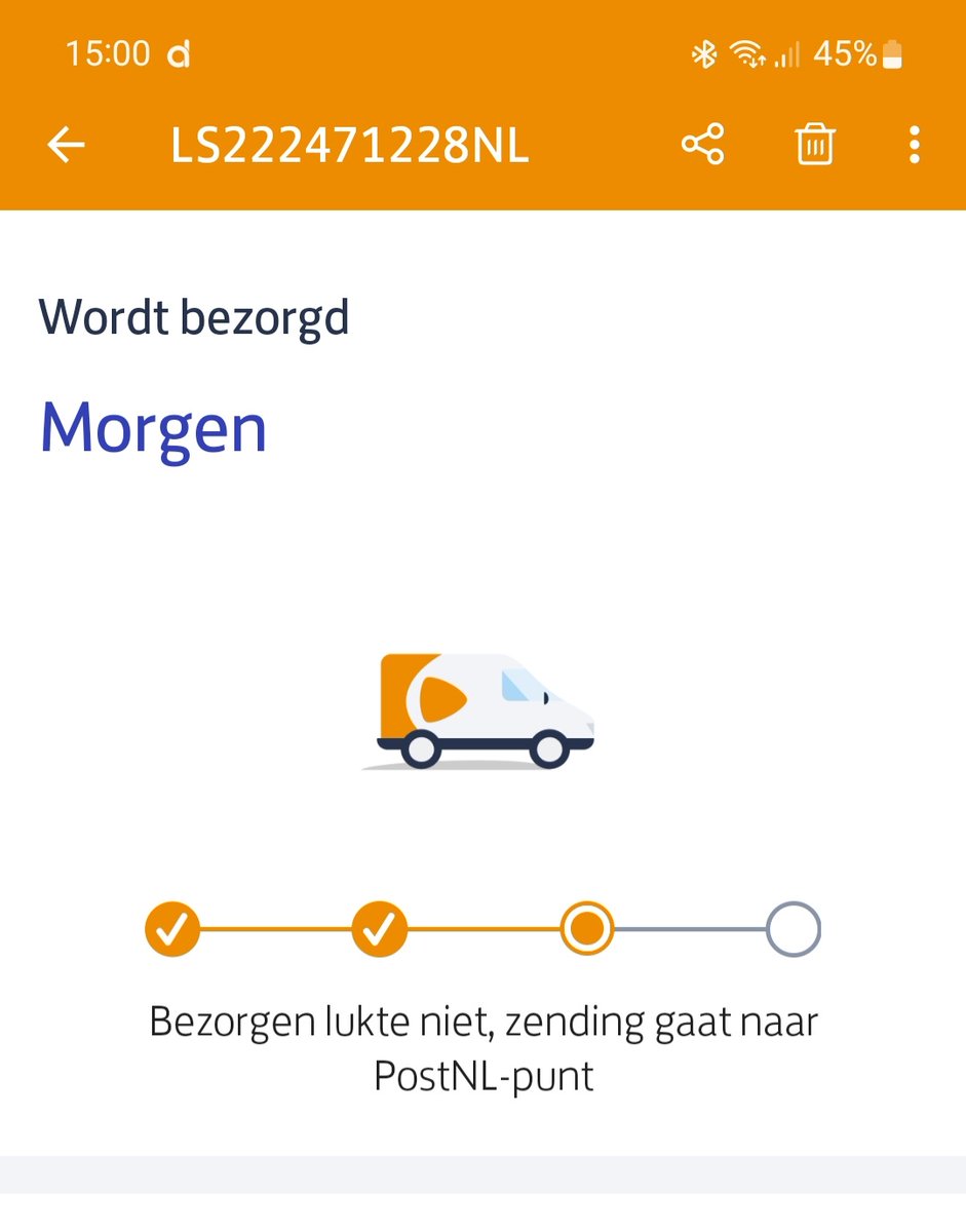 dennisM91's tweet photo. Heey @PostNL, kunnen jullie een keer bezorgers aannemen die iets meer moeite doen om een pakketje af te leveren? Al de zoveelste keer dat ik thuis ben, en dat  ik een "we hebben je gemist" email krijg. Beetje jammer dit. https://t.co/Fsah1YeDG9