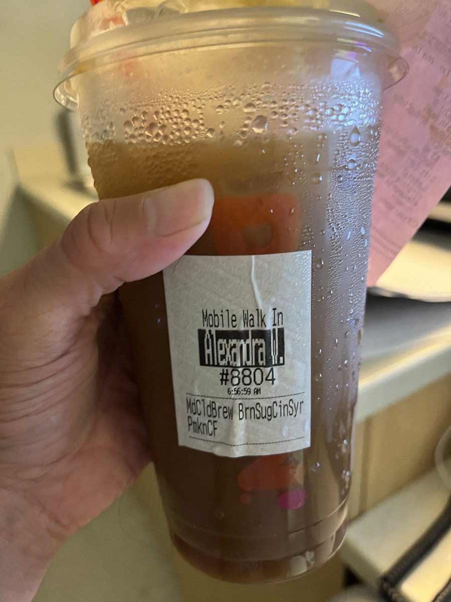 alixwisher's tweet photo. Save your money. Every time I think “it can’t be *that* bad, let me take another sip to make sure,” it’s confirmed: this is absolutely not something that agrees with ANY of my tastebuds. #dunkinfail #dunkinpumpkin https://t.co/eP8djWguuU