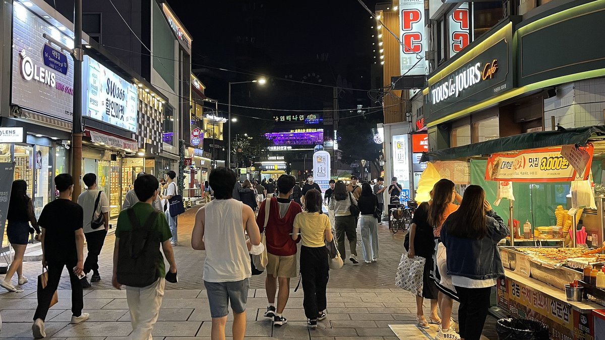 4K_KOREA's tweet photo. 4K KOREA,Online #Korea🇰🇷#Travel/#Trip/Tour
🔘from #Insadong to #Daehakro(Hyehwa)
🔘仁寺洞から大学路(恵化)まで
https://t.co/wFP7uBuZqW
#seoul #韓国旅行 #ソウル旅行 #ソウル #韩国 #渡韓ごっこ #韓国っぽ #Seúl #Corea #hyehwadong #仁寺洞 #インサドン #大学路 #テハンノ #恵化 #へファ https://t.co/G6d8VKa7Xh