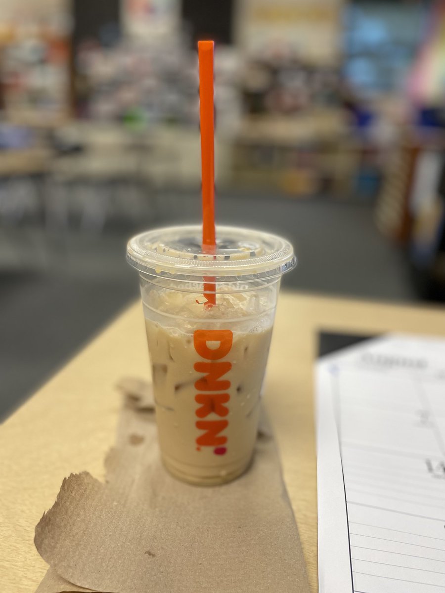 Thanks ⁦<a href="/dunkindonuts/">Dunkin'</a>⁩ for the free coffee for teachers today!