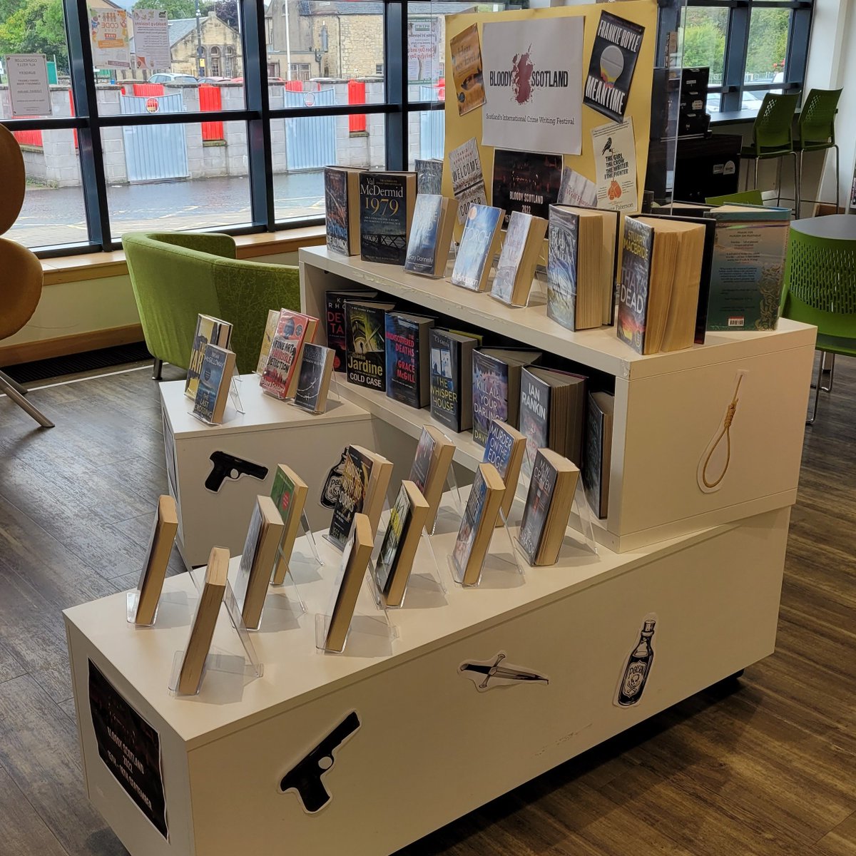 LibFalkirk's tweet photo. It's not long until @BloodyScotland , so the Denny Library staff have been working hard to promote it with this great display.
#BloodyScotland #BookDisplays #Denny #DennyLibrary https://t.co/Ps1UEuyXqO