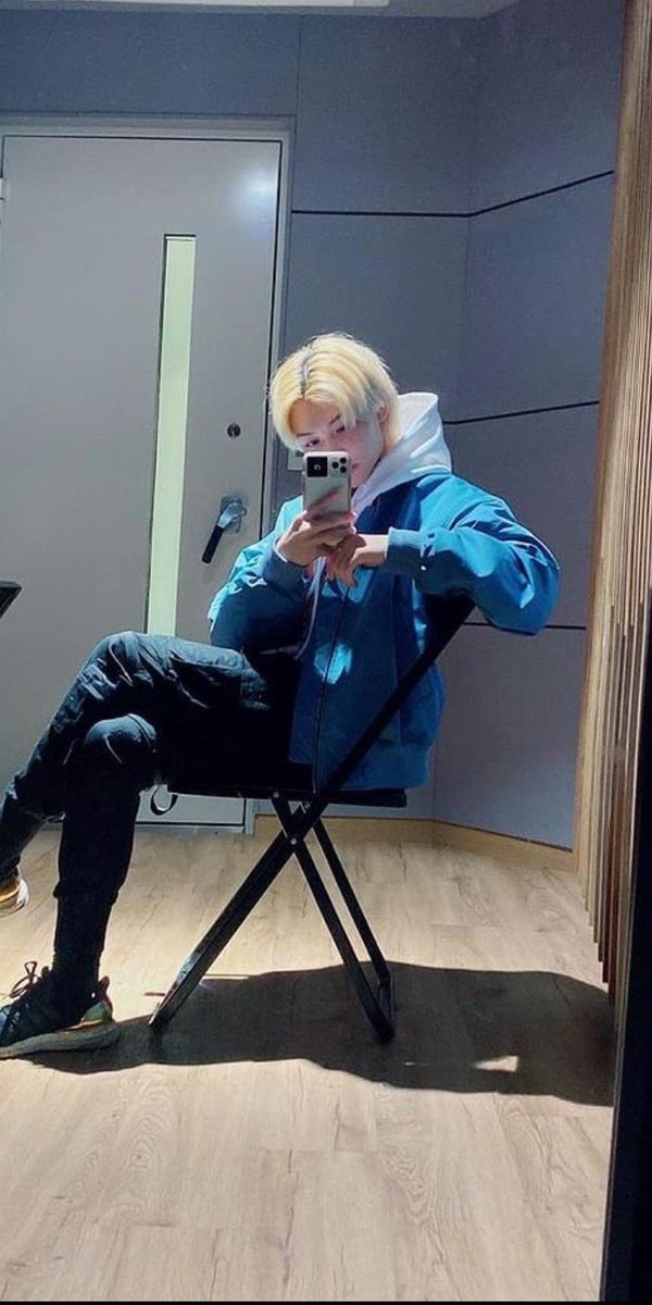 robin_district's tweet photo. ☆ Tag ☆

・My name →つむちゃん

・My fav → Felix🐥

・Live in → 関東

・Age → 02(01)

♡ or RT →fff

プロフィール↓
https://t.co/UKkWcXBQeh

#STAYと繋がりたい 
 #STAYさんと繋がりたい 
 #Straykids好きな人と繋がりたい https://t.co/Of57jW0UGN