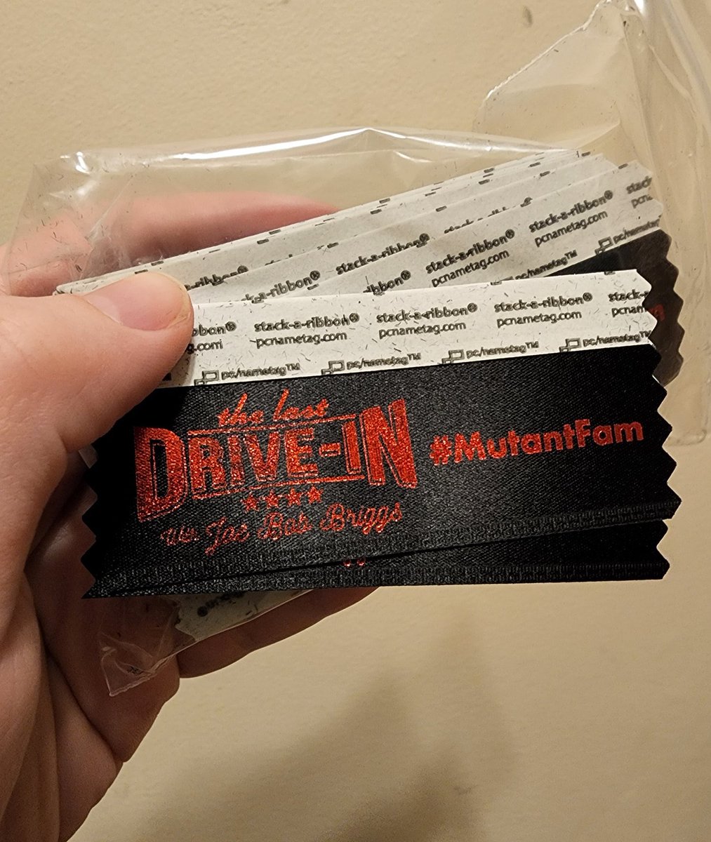TheMutantFam's tweet photo. This Sunday in Atlanta!

Mutant Meet-Up ➡️ ATLANTA
Sun, Sept 4 @ 4p ET
Grindhouse Killer Burgers
701 Memorial Dr SE
Atlanta, GA 30316

Organizer Joe/@phreakatron made these rad TLDI badge ribbons just for you! 

So grab a ribbon &amp; meet some Mutants this Sunday!

#MutantFam https://t.co/U8ma0esU6H