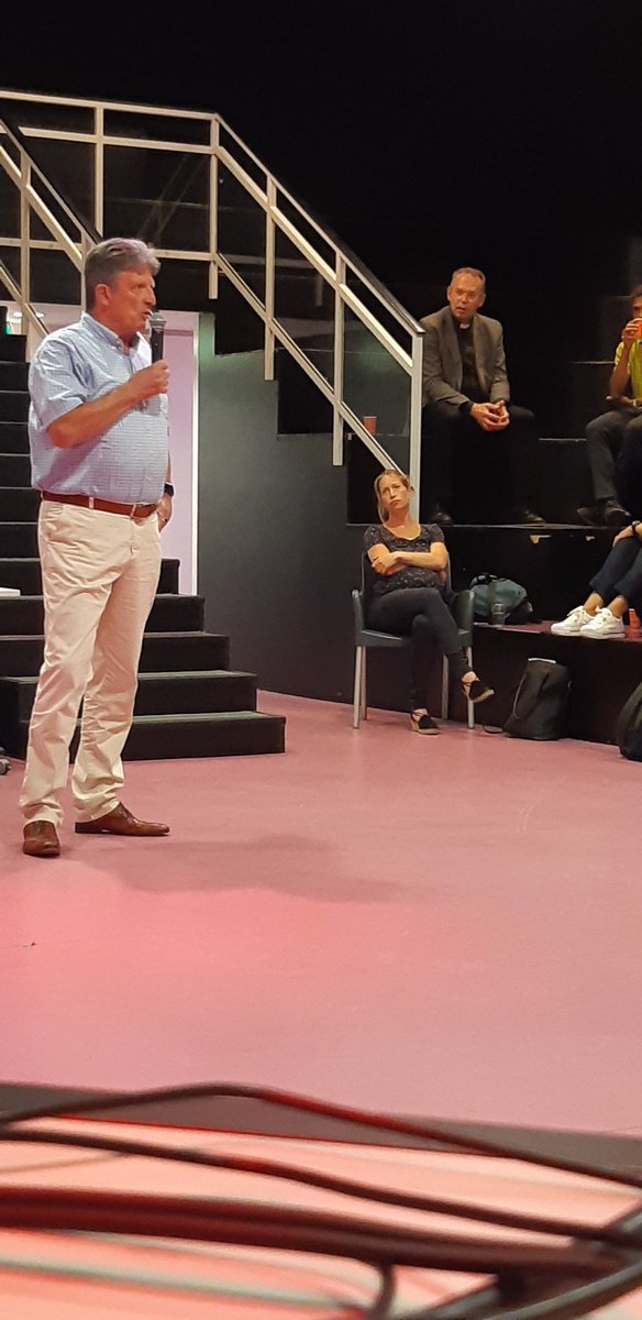 Alfred van Putten tweet media