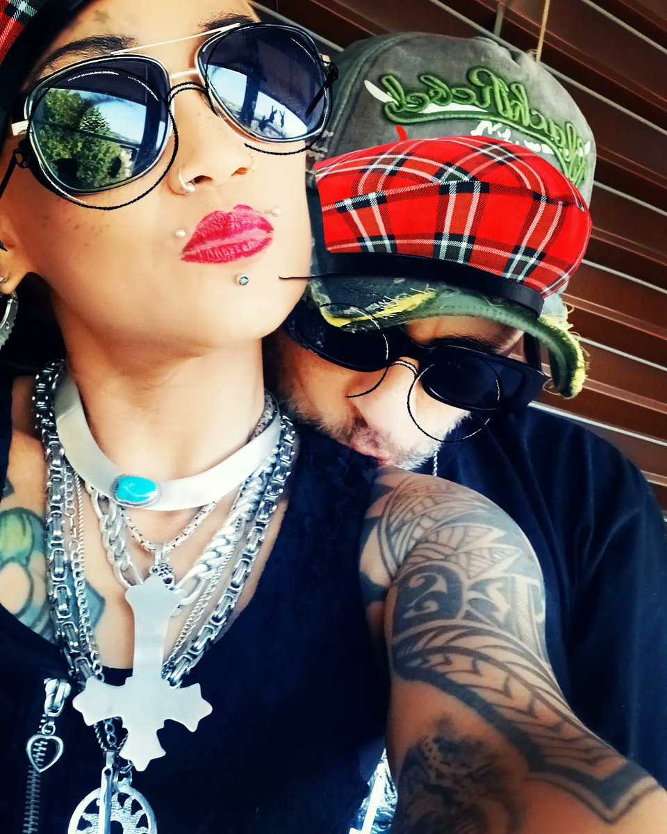 SmoketownTemple's tweet photo. #ShoppingQueen
#AtomicBlaze
#Dominatrix #Master
#bdsm
#enfluencer
#NudeModel
#Dancer
#Blessed
#HSHL888
#Cannabis
#CannabisMistress
#Stoner
#CannabisAdvocate
#Model
#Singer
#Actress https://t.co/h6kXlqtrjL